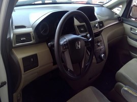 2013 HONDA ODYSSEY, WHITE, LX MODEL, 3.5L, FWD,   A26317